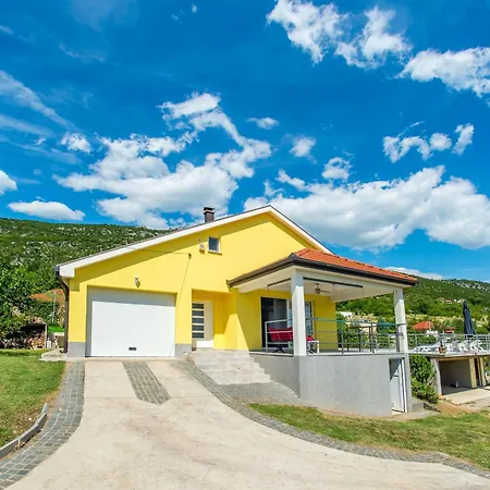 Bellissimo Villa *